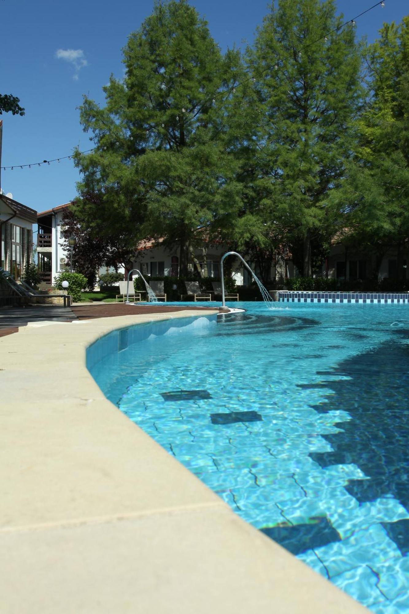 Steaua Apelor Family Resort Nufaru Eksteriør billede