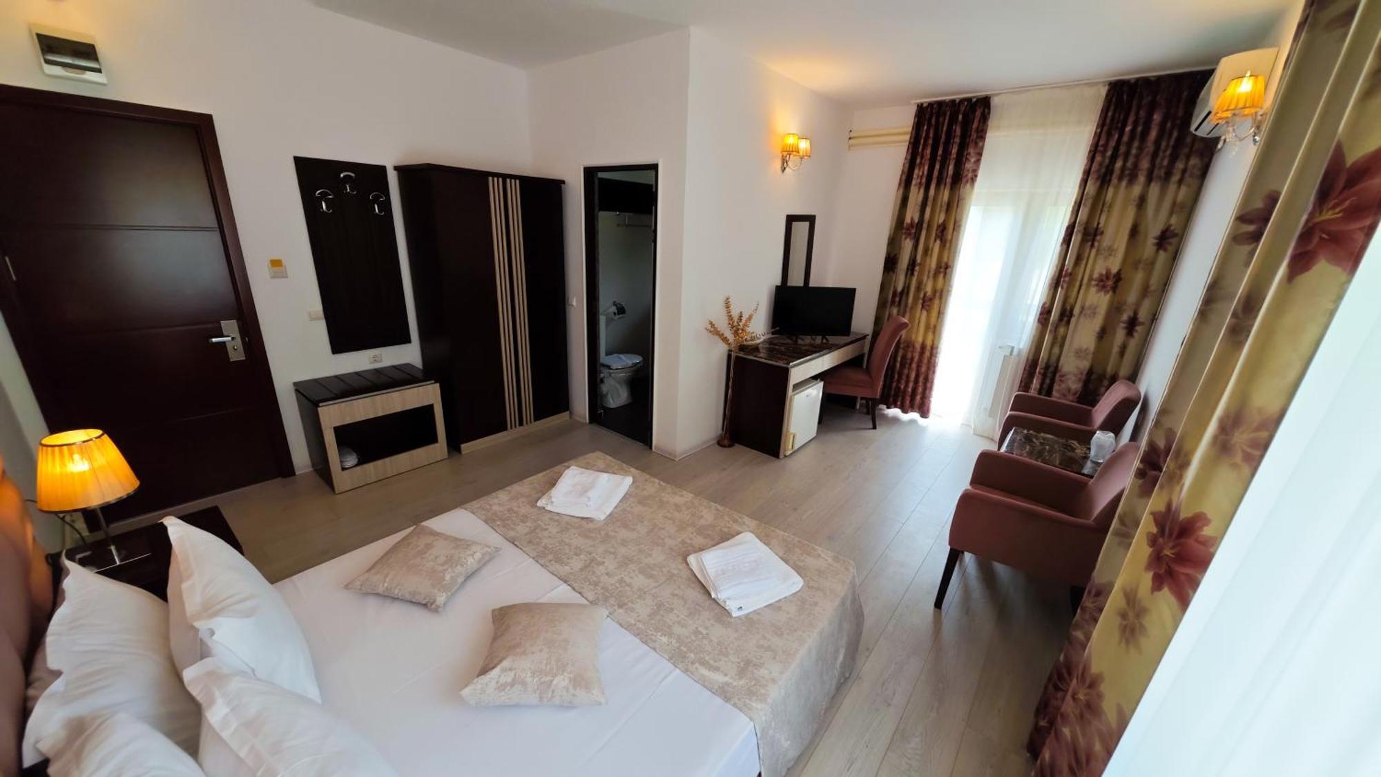Steaua Apelor Family Resort Nufaru Eksteriør billede