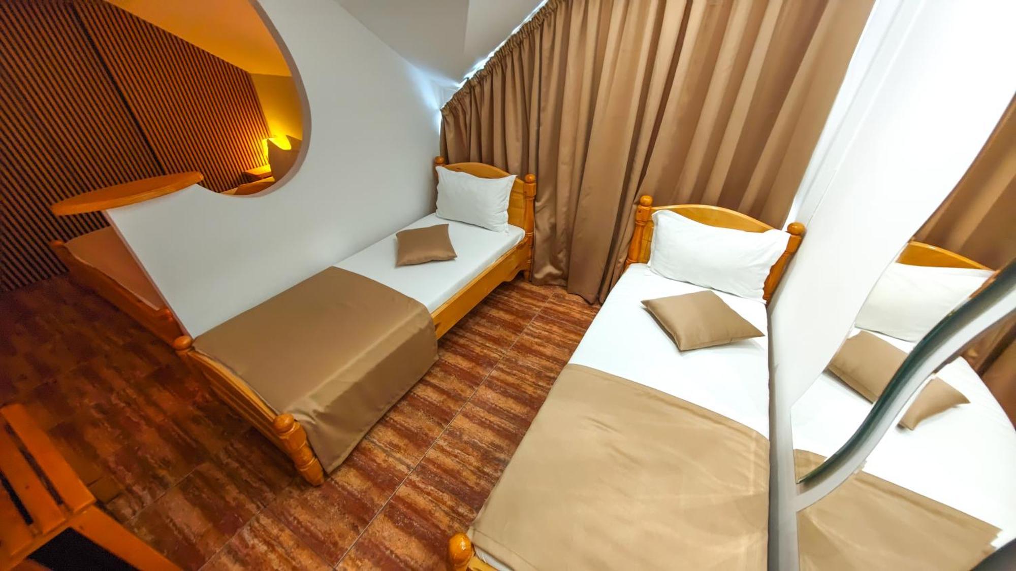 Steaua Apelor Family Resort Nufaru Eksteriør billede